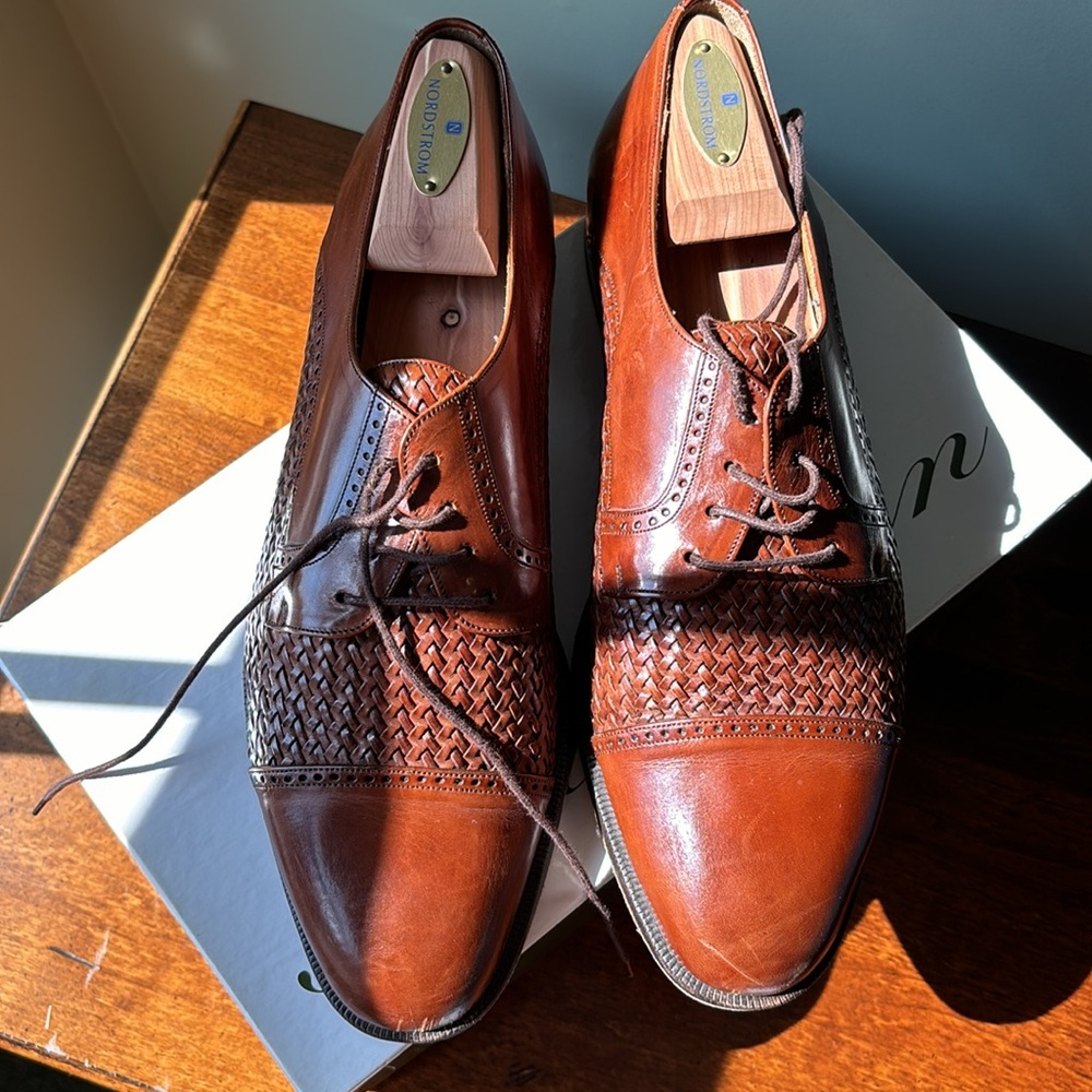Men’s Brown Leather lace up cap toe dress shoes by Mezlan - Picture 2 of 7